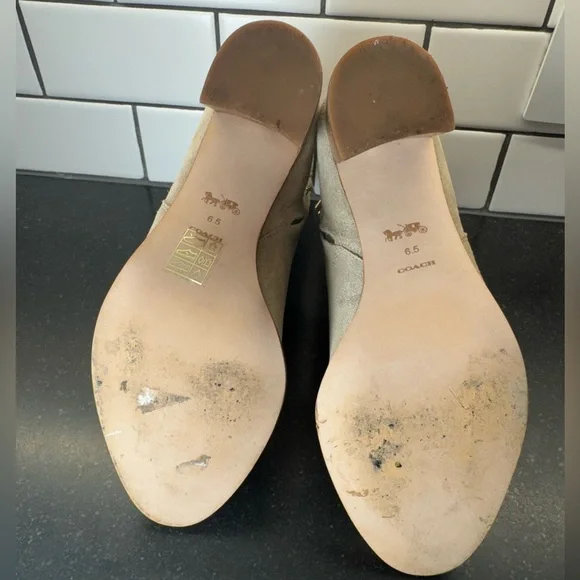 COACH Olivia Suede Bootie Women's Boots Oat Color Size 6.5 Heel Side Zip Gold - Picture 9 of 14